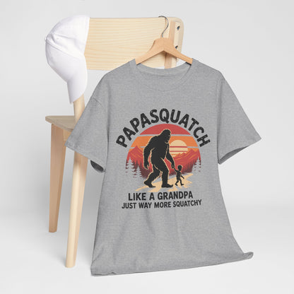 Retro Papa Squatch Like A Grandpa Funny Bigfoot Sasquatchy T-Shirt
