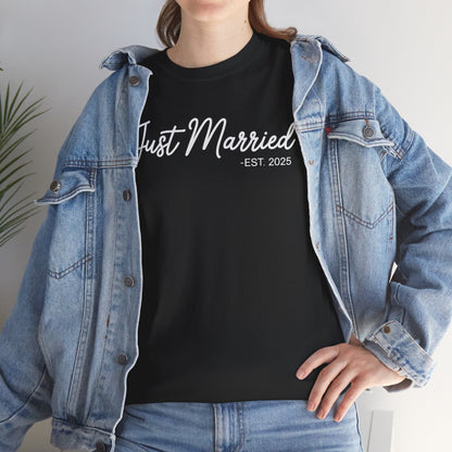 Just Married 2025 Honeymoon Wedding Couples Fiancee T-Shirt