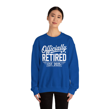 Funny Retirement 2025 Officially Retired Vintage Humor Sweatshirt