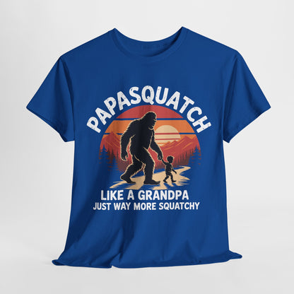 Retro Papa Squatch Like A Grandpa Funny Bigfoot Sasquatchy T-Shirt