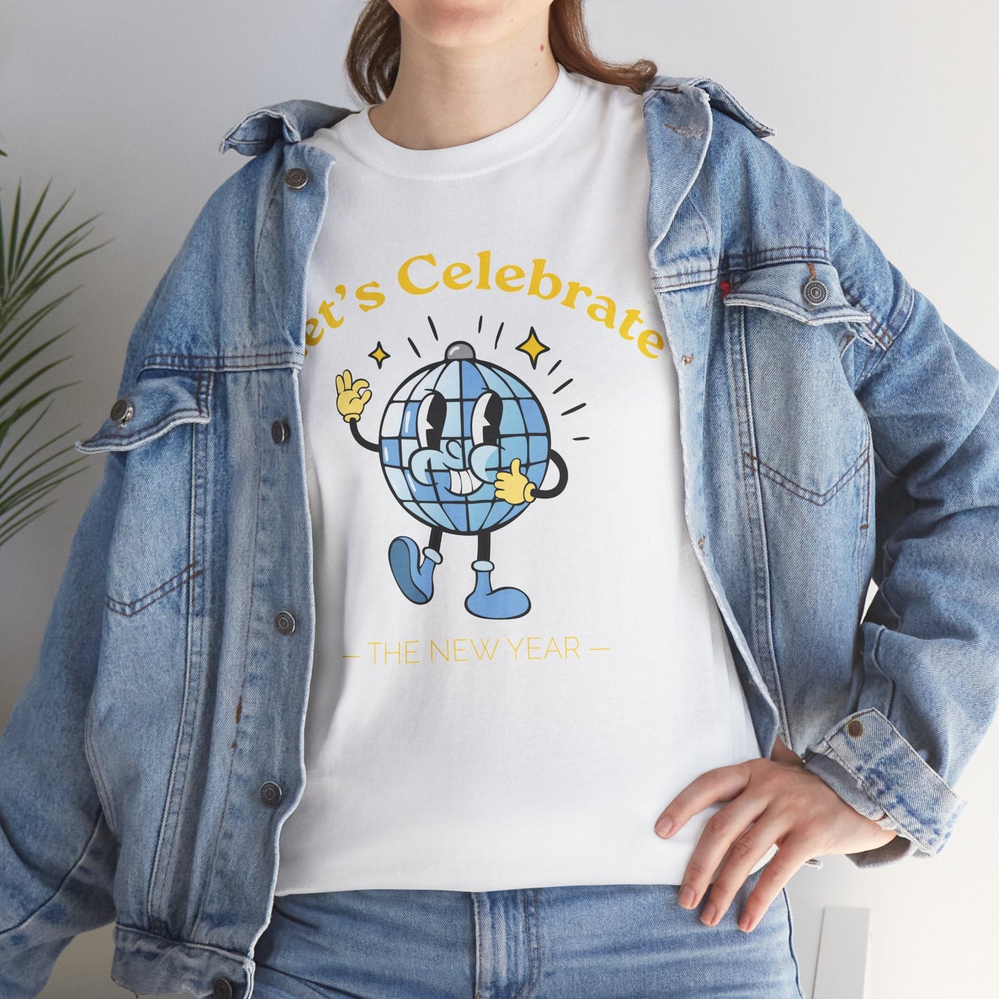 Cheers to Happy New Year Celebration T-Shirt Festivel NYE Party Tee for Men and Women