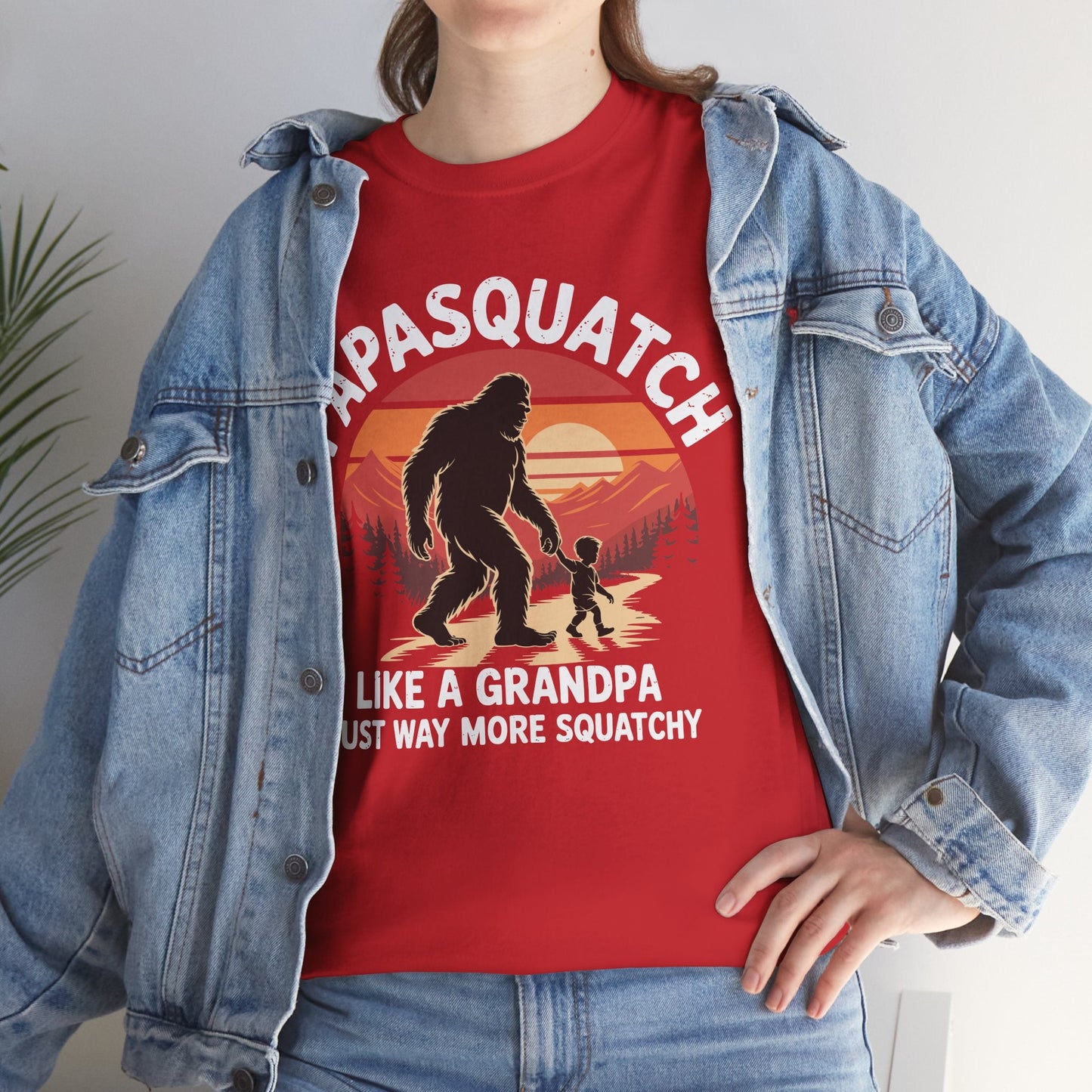 Retro Papa Squatch Like A Grandpa Funny Bigfoot Sasquatchy T-Shirt