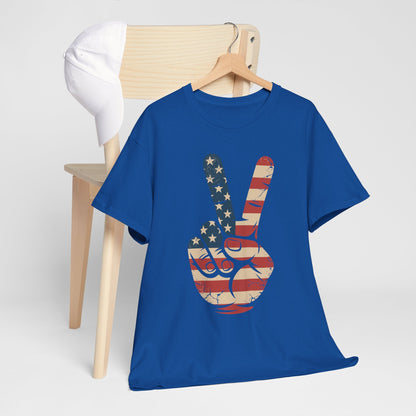 USA Flag Peace Sign Hand 4th of July Patriotic Men Boys T-Shirt