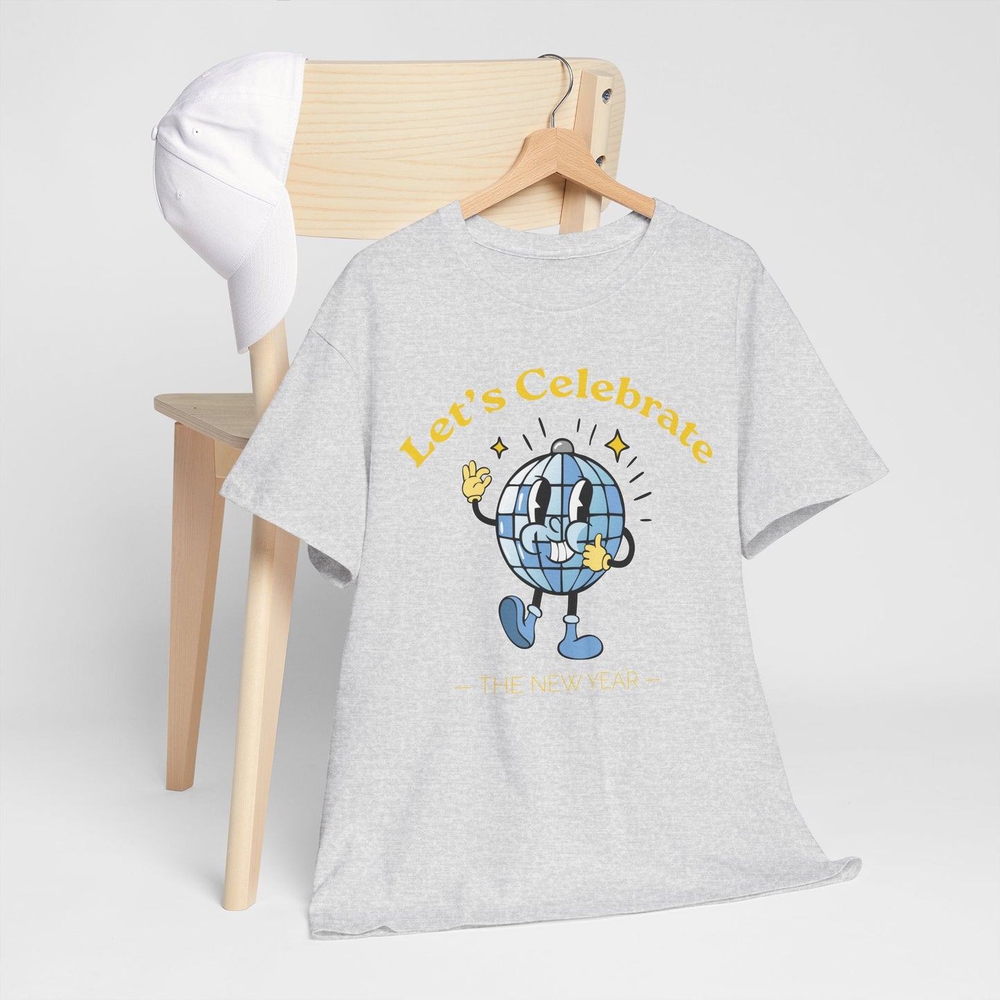 Cheers to Happy New Year Celebration T-Shirt Festivel NYE Party Tee for Men and Women