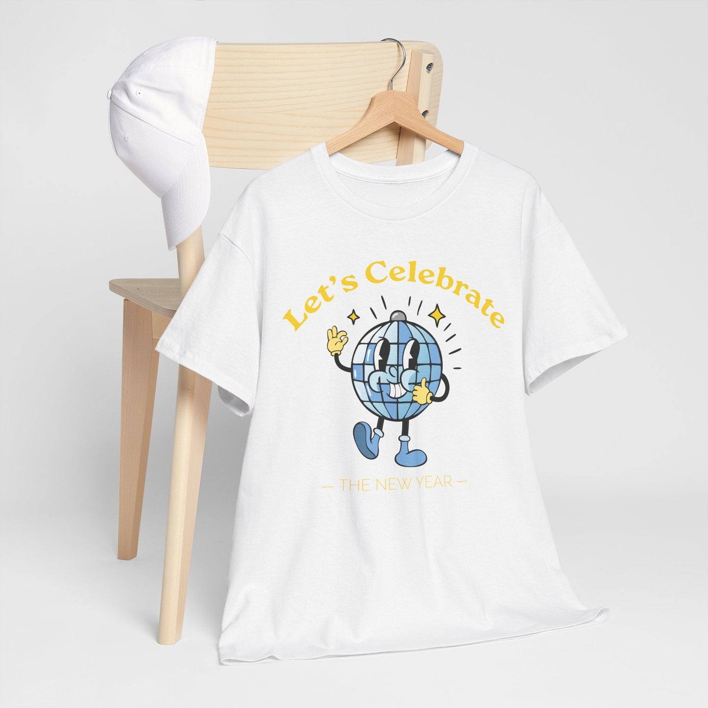 Cheers to Happy New Year Celebration T-Shirt Festivel NYE Party Tee for Men and Women