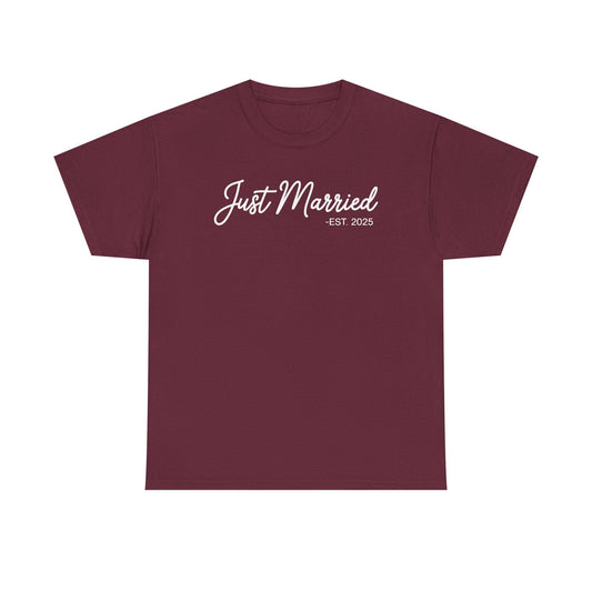 Just Married 2025 Honeymoon Wedding Couples Fiancee T-Shirt