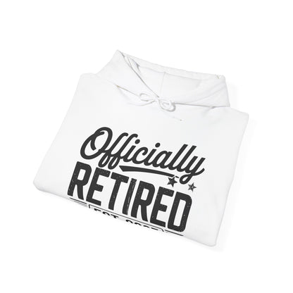 Funny Retirement 2025 Officially Retired 2025 Vintage Humor Hoodie