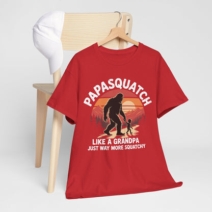Retro Papa Squatch Like A Grandpa Funny Bigfoot Sasquatchy T-Shirt
