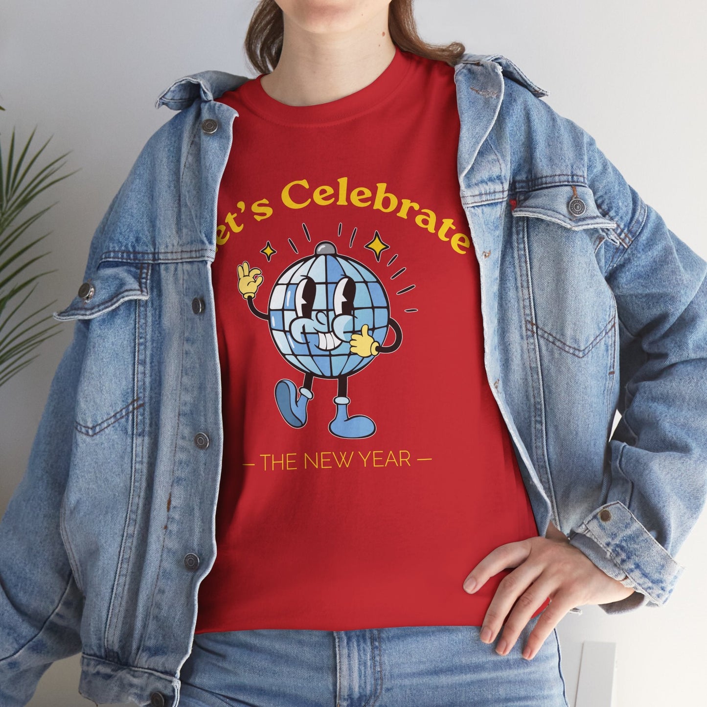 Cheers to Happy New Year Celebration T-Shirt Festivel NYE Party Tee for Men and Women