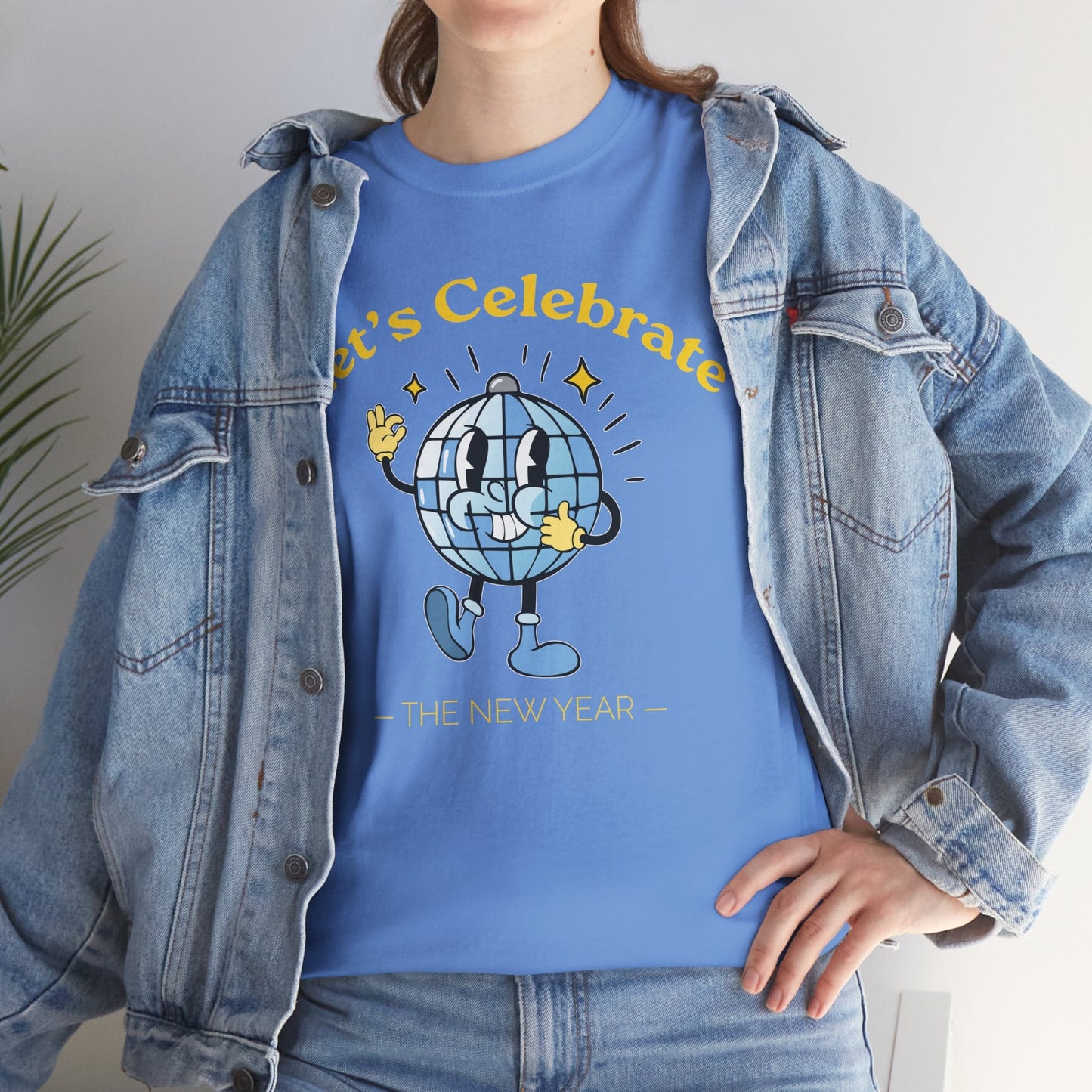 Cheers to Happy New Year Celebration T-Shirt Festivel NYE Party Tee for Men and Women